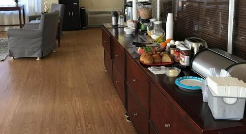 Diablo Mountain Inn Walnut Creek, Забронировать Отель Отели Уолнат-Крик с бассейном, рядом с Broadway Plaza Shopping Center, Бассейн