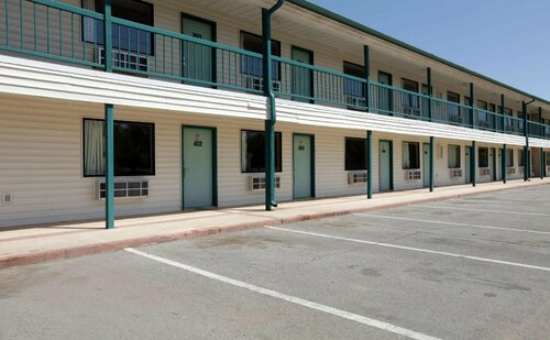 Econo Lodge Inn & Suites Enid South, 预订 酒店 伊尼德 俄克拉何马州