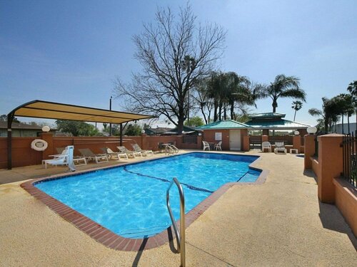 Americas Best Value Inn Pharr/McAllen, Забронировать Отель Отели Макаллен с парковкой, Парковка