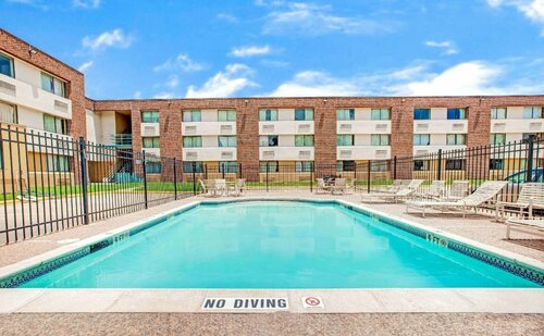 Monte Carlo Inn, Book Hotel Hoteller i Houston med pool, Swimmingpool