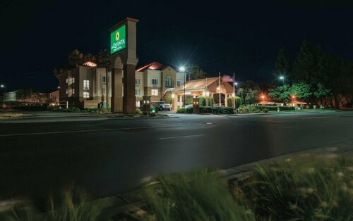 La Quinta Inn & Suites by Wyndham Fairfield - Napa Valley