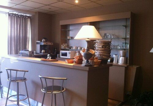 Logis Hôtel Louise de Savoie, Забронировать Отель Блуа Loir-et-Cher, рядом с Office de Tourisme de Blois Chambord