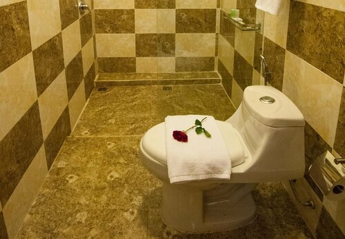 Le Hotel Hotel, Забронировать Отель Отели Kandal Province 4 звезды, 4*