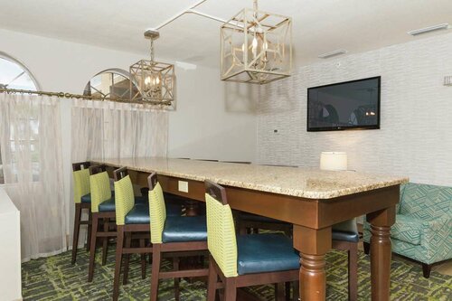 Hampton Inn Saint Augustine Beach, Забронировать Отель Отели штата Флориды с завтраком, Завтраки