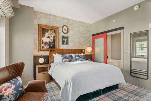 Hotel Indigo Baton Rouge Downtown by IHG, Book Hotel Baton Rouge Louisiana