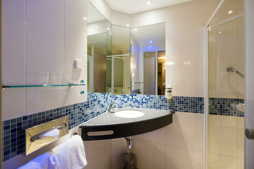 Holiday Inn Express Gütersloh, an IHG Hotel, Prenota Hotel Gütersloh Renania Settentrionale-Vestfalia