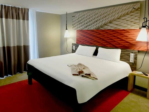 ibis Brest Kergaradec, Забронировать Отель Брест Finistère