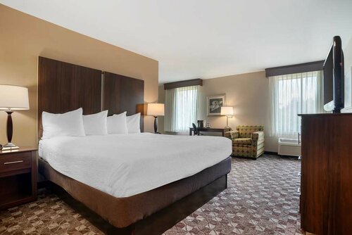 Best Western Plus Oak Mountain Inn, Book Hotel Pelham Alabama