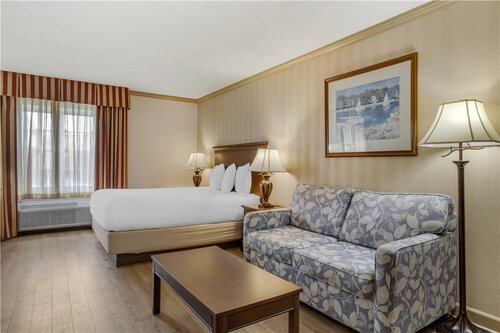 Best Western PLUS Morristown Inn-Florham Park, Забронировать Отель Отели Флорхем-Парк с парковкой, Парковка