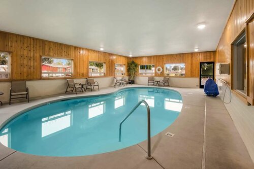 Best Western McMinnville Inn, Забронировать Отель Мак-Миннвилл Willamette Valley
