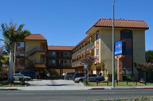 Cloud 9 Inn LAX, Забронировать Отель Инглвуд Саут-бэй