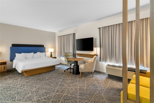 Hampton Inn & Suites Fort Worth/Forest Hill, Забронировать Отель Форест-Хилл Dallas - Fort Worth Metropolitan Area