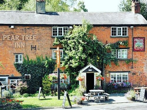 The Pear Tree Inn, Rezervați Pensiune Hoteluri în Gloucestershire cu parcare, Parcare
