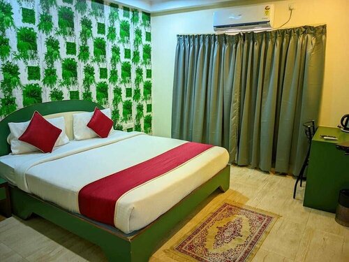 Royal Shades, Varaa Hotelli Hotellit Bangalore aamiaisella, Aamiainen