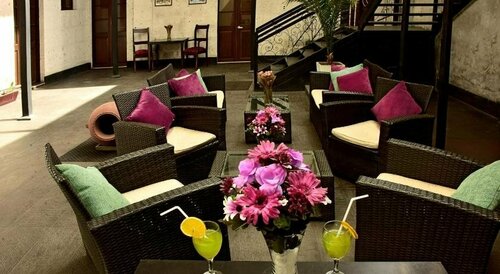 Hoteles Riviera - Mansión, Book Hotel 3-stjernede hoteller i Arequipa, 3*