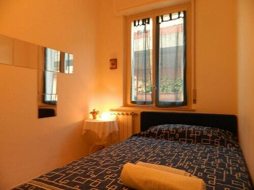 Bed & Roses, Забронировать Отель «постель и завтрак» Отели в центре Монтесильвано, в центре