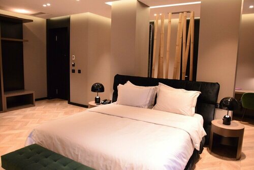 Hotel Unik, Забронировать Отель Тирана область Тирана