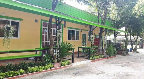 Home Hug Pak Sabai, Rezervovat Hotel Nakhon Ratčasima 