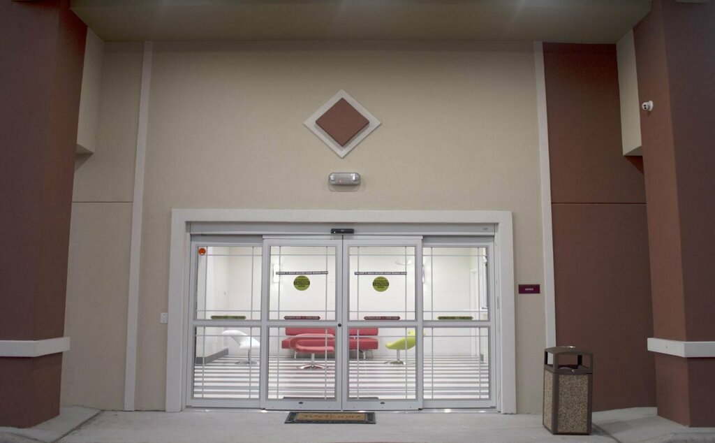 Grand Villa Inn & Suites Chinatown