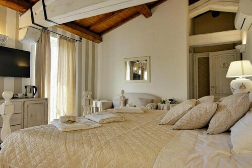 Domus Corallia-Luxury Rooms, Забронировать Отель Порто-Ротондо Изумрудный берег
