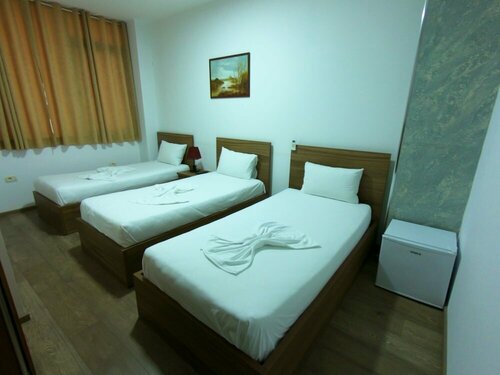 Bobi Hotel, Réserver Hôtel Hôtels à Shkodër avec parking, Parking