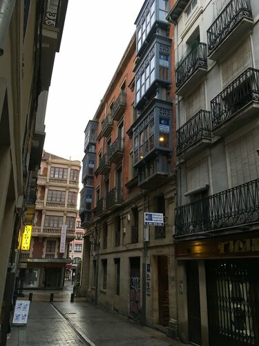 Pensión La Bilbaina-Albergue Logroño, Prenota Hotel Logroño La Rioja