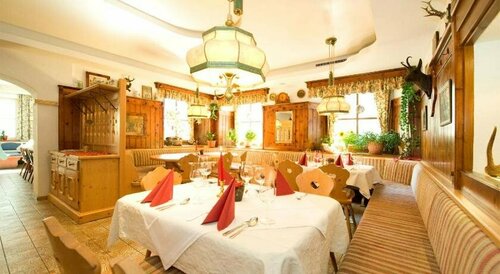Hotel Bräu, Забронировать Отель Раурис Понгау