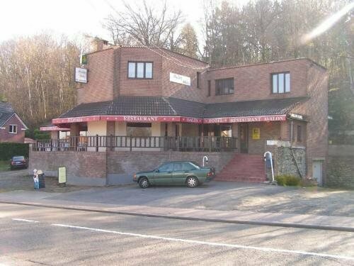 Avalon Hotel, Забронировать Отель Отели Оверейсе с парковкой, Парковка