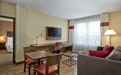 Four Points by Sheraton Moncton, Reserva ahora Hotel Hoteles en Nuevo Brunswick con aparcamiento, Aparcamiento