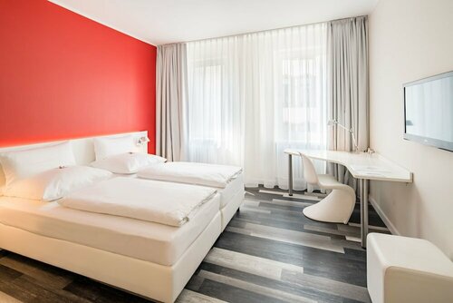 Cityhotel am Thielenplatz, Забронировать Отель Митте Ганновер