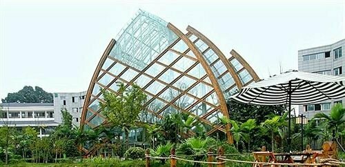 Eden Resort Hotel Yibin, Book Ferieresort Hoteller i Sichuan med pool, Swimmingpool