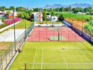 Gaia Garden, Забронировать Отель Отели Лампи с завтраком, Завтраки