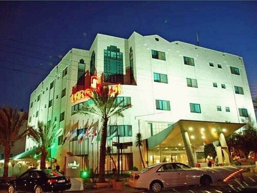 Larsa Hotel, Забронировать Отель Амман Провинция Амман, рядом с King Hussein Business Park
