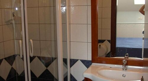 Casa del Sole Boutique Hotel Timisoara, Забронировать Бутик-отель Отели Тимишоары с парковкой, рядом с The Communist Consumer Museum, Парковка