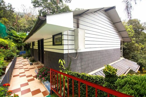 The New Whispering Meadows, Book Hotel Munnar New Delhi