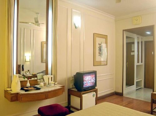 Hotel Regency, Забронировать Отель Отели Хар с парковкой, Парковка