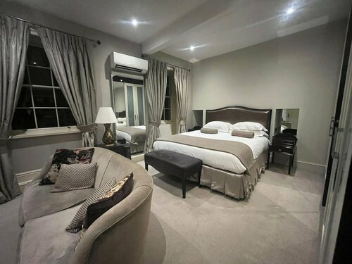 Bannatyne's Charlton House Spa Hotel, Book Hotel 4-stjernede hoteller i Merseyside, 4*