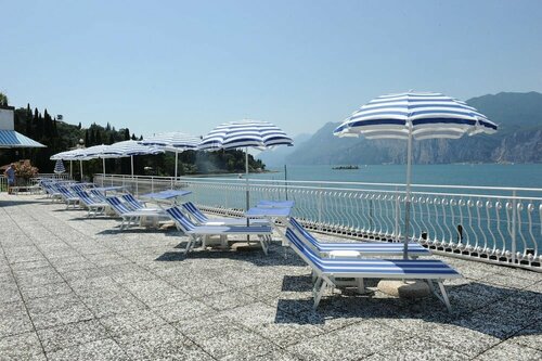 Hotel Excelsior Bay, Забронировать Отель Мальчезине Garda Veneto
