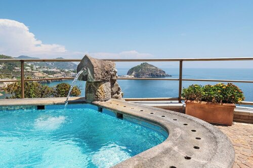 Punta Chiarito Resort, Забронировать Курортный отель Отели острова Искья с питанием, Пансион