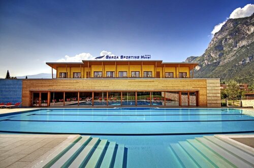 Garda Sporting Club Hotel, Забронировать Отель Рива-дель-Гарда Alto Garda e Ledro