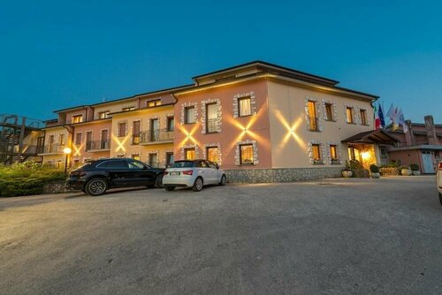 Hotel Don Luis, Забронировать Отель Кастель-ди-Сангро Национальный парк Абруццо
