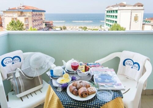 Hotel Losanna Gabicce Mare, Book Hotel 4-stjernede hoteller i Romagna, 4*