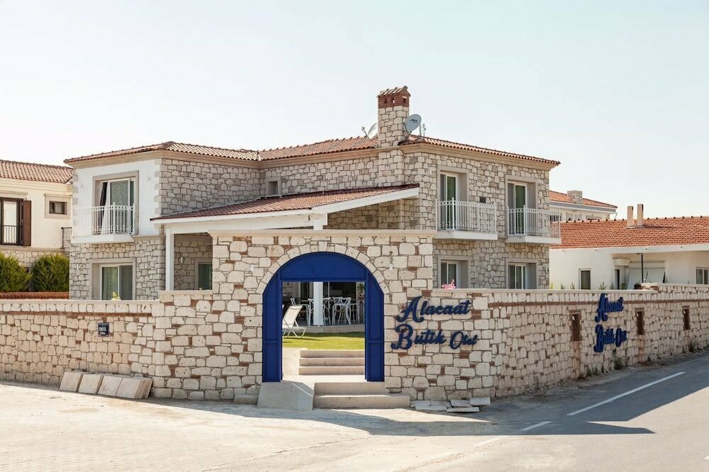 Alacaat Otel