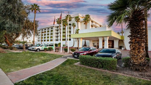 Holiday Inn Phoenix-Mesa/Chandler, Book Hotel Chandler Scottsdale