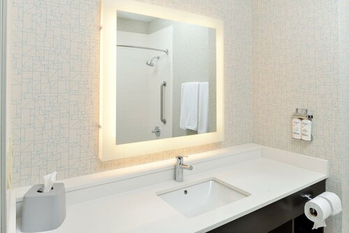 Holiday Inn Express Hotel & Suites Carthage, an IHG Hotel, Prenota Hotel Carthage Texas