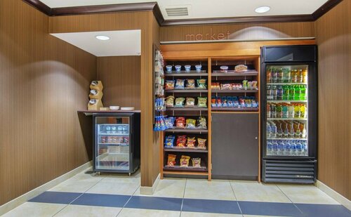 Fairfield Inn & Suites Hooksett, Rezervovat Hotel Hooksett Mclntyre