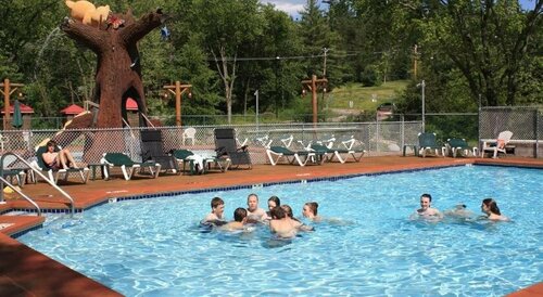 Meadowbrook Resort, Забронировать Курортный отель Уисконсин-Делс The Dells