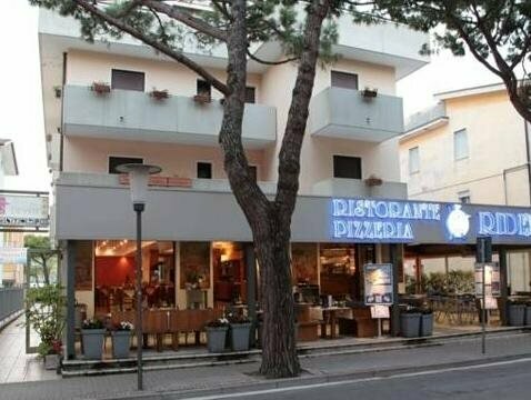 Hotel Residence Mara, Забронировать Отель Лидо ди Езоло Riviera Ovest