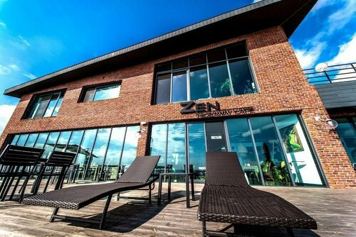 Zen Hideaway@Jeju, Забронировать Отель Отели Согвипхо с бассейном, Бассейн