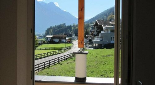 Ferienwohnung Bergpanorama, Prenota Hotel Hotel a Tirolo con parcheggio, Parcheggio